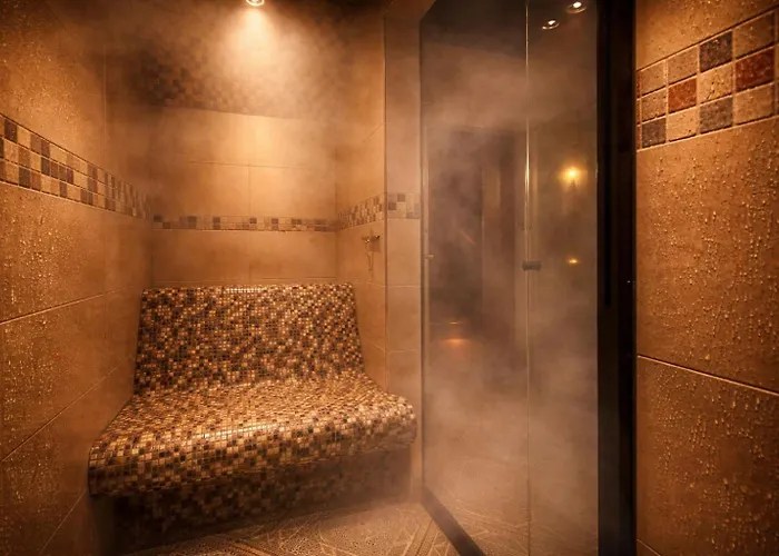 Wellness Tuin - Ultieme Partner Beleving - Amazone Wellness Met Indoor Prive Sauna, Prive Stoom Cabine, Prive Jacuzzi - Gratis Fles Prosecco & Leuke Partner Connect Box ! *