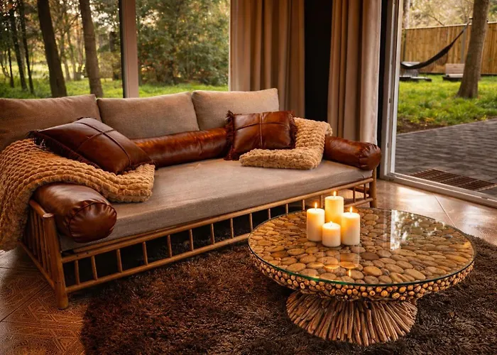 Wellness Tuin - Ultieme Partner Beleving - Amazone Wellness Met Indoor Prive Sauna, Prive Stoom Cabine, Prive Jacuzzi - Gratis Fles Prosecco & Leuke Partner Connect Box ! Holiday home Horst