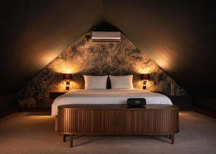 Holiday home Wellness Tuin - Ultieme Partner Beleving - Amazone Wellness Met Indoor Prive Sauna, Prive Stoom Cabine, Prive Jacuzzi - Gratis Fles Prosecco & Leuke Partner Connect Box ! Horst