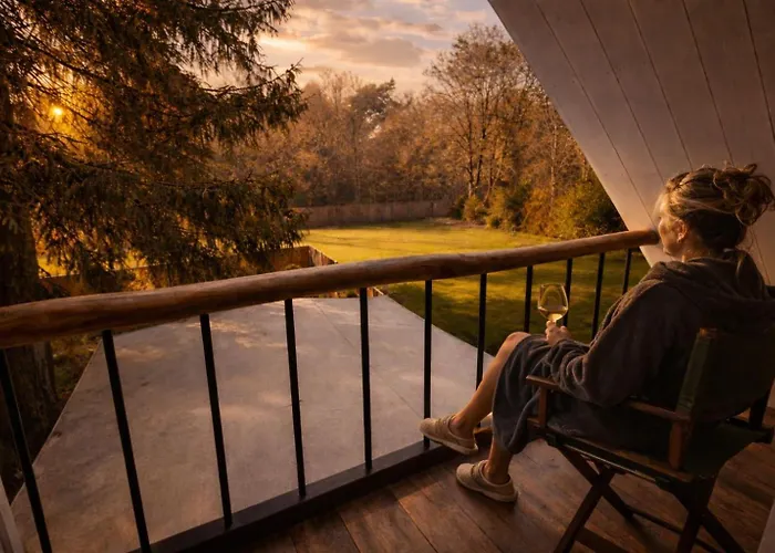 Holiday home Wellness Tuin - Ultieme Partner Beleving - Amazone Wellness Met Indoor Prive Sauna, Prive Stoom Cabine, Prive Jacuzzi - Gratis Fles Prosecco & Leuke Partner Connect Box ! *