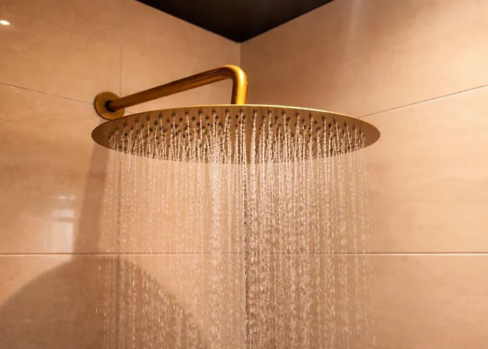 Wellness Tuin - Ultieme Partner Beleving - Amazone Wellness Met Indoor Prive Sauna, Prive Stoom Cabine, Prive Jacuzzi - Gratis Fles Prosecco & Leuke Partner Connect Box ! Holiday home *