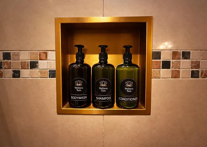 Wellness Tuin - Ultieme Partner Beleving - Amazone Wellness Met Indoor Prive Sauna, Prive Stoom Cabine, Prive Jacuzzi - Gratis Fles Prosecco & Leuke Partner Connect Box ! Holiday home Horst