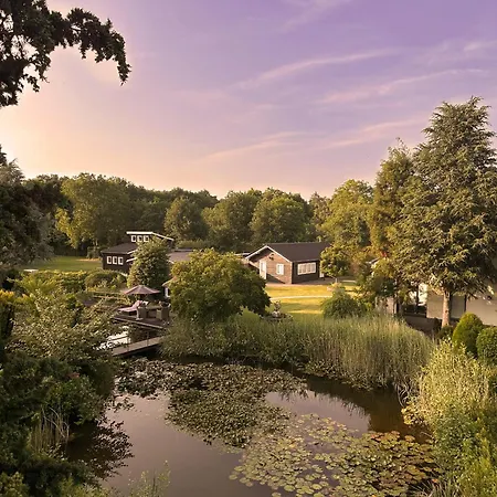 Wellness Tuin - Ultieme Partner Beleving - Privé Wellness Met Privé Jacuzzi In Privé Tuin, Privé Indoor Sauna En Privé Indoor Stoomcabine In Koloniale Stijl - Gratis Fles Prosecco&leuke Partner Connect Box ! *