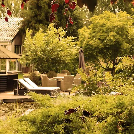 Wellness Tuin - Ultieme Partner Beleving - Privé Wellness Met Privé Jacuzzi In Privé Tuin, Privé Indoor Sauna En Privé Indoor Stoomcabine In Koloniale Stijl - Gratis Fles Prosecco&leuke Partner Connect Box ! Casa vacanze Horst